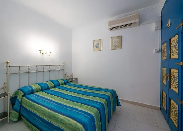 Hotel Checkin Garbi Calella