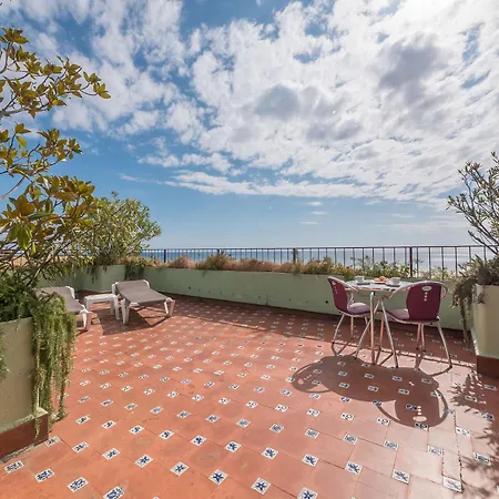 Hotel Checkin Garbi Calella