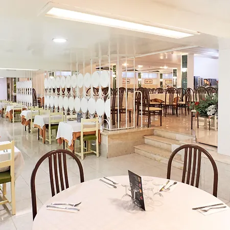 加尔比入住酒店 酒店