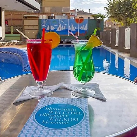 Hotel Checkin Garbí 3*