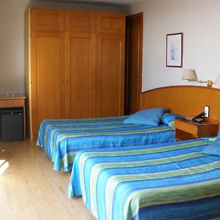Hotel Checkin Garbi Calella