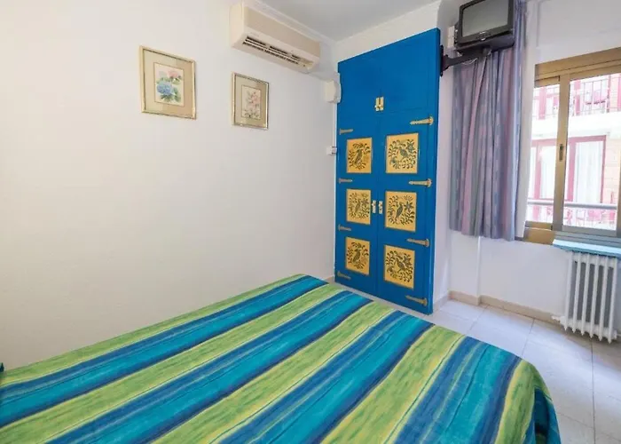 Checkin Garbí Hotel