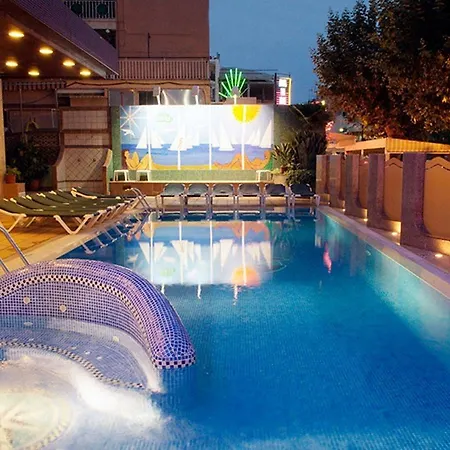 Checkin Garbí Hotel 3*