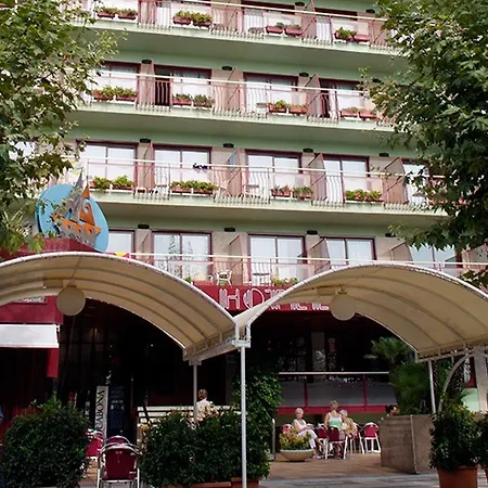 Checkin Garbí Hotel 3*