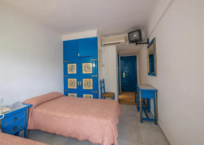 Checkin Garbi Ξενοδοχείο Καλέλα