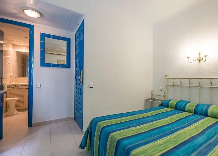 Checkin Garbi 3* Καλέλα
