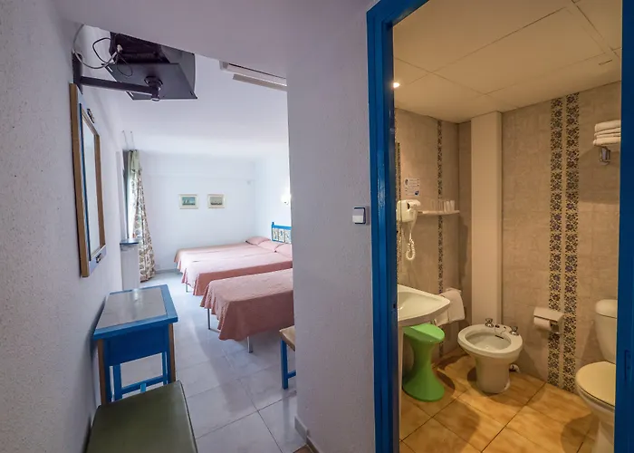 Checkin Garbi Ξενοδοχείο Καλέλα