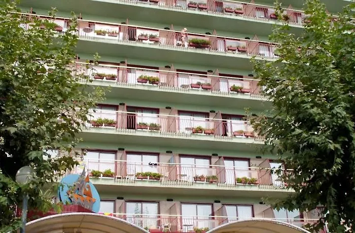 Checkin Garbi Ξενοδοχείο